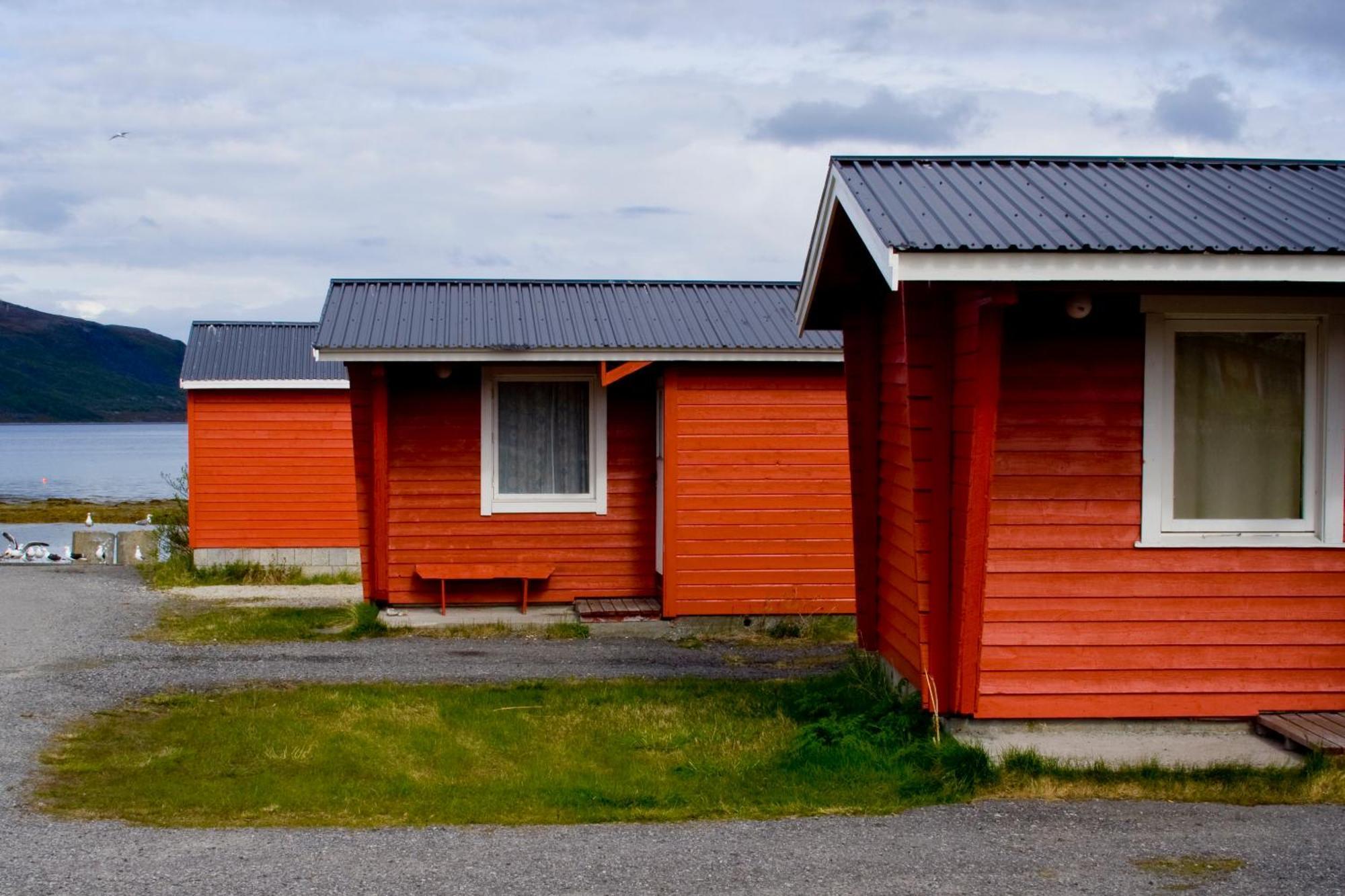 Hotel Olderfjord Turistsenter Russenes Exterior foto